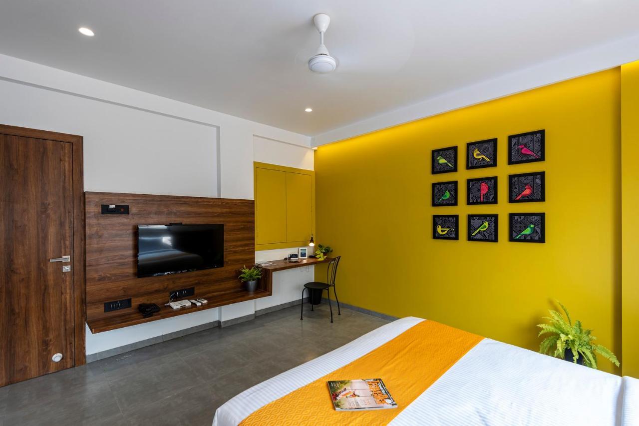 The Cult Stay Solapur Exterior photo