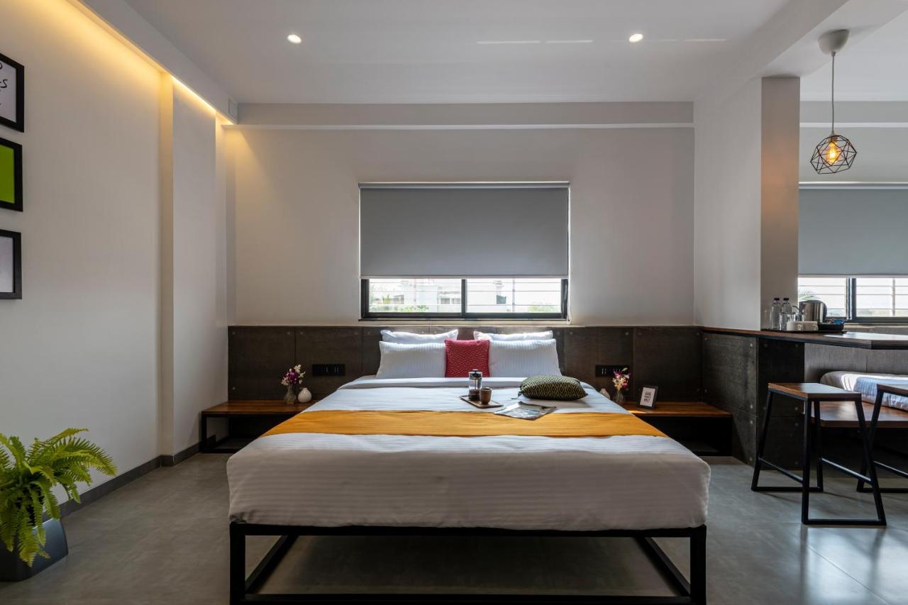 The Cult Stay Solapur Exterior photo